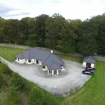 Moorepark West House Kwatera prywatna Fermoy