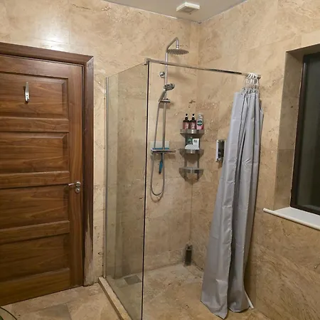 Moorepark West House Alloggio in famiglia Fermoy