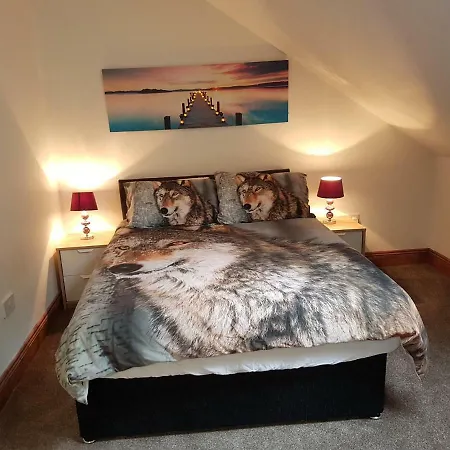 Moorepark West House ファーモイ