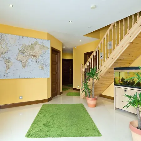 Moorepark West House Homestay