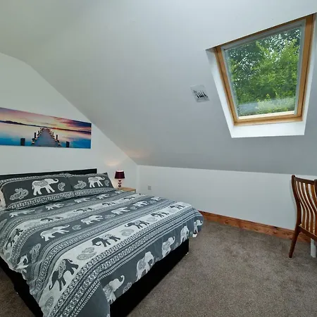 Homestay Moorepark West House Fermoy